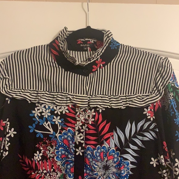 Button up top - Picture 2 of 9